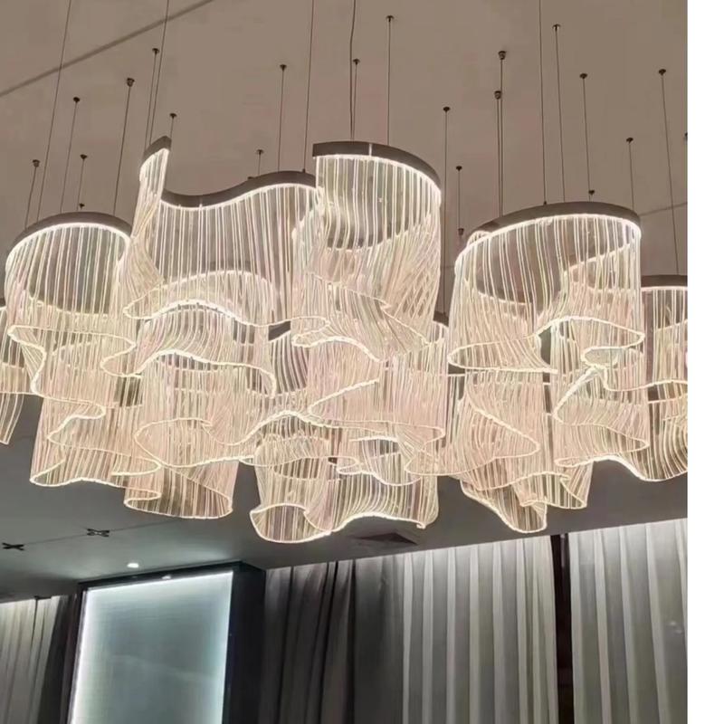 水晶灯：家居照明的璀璨光点